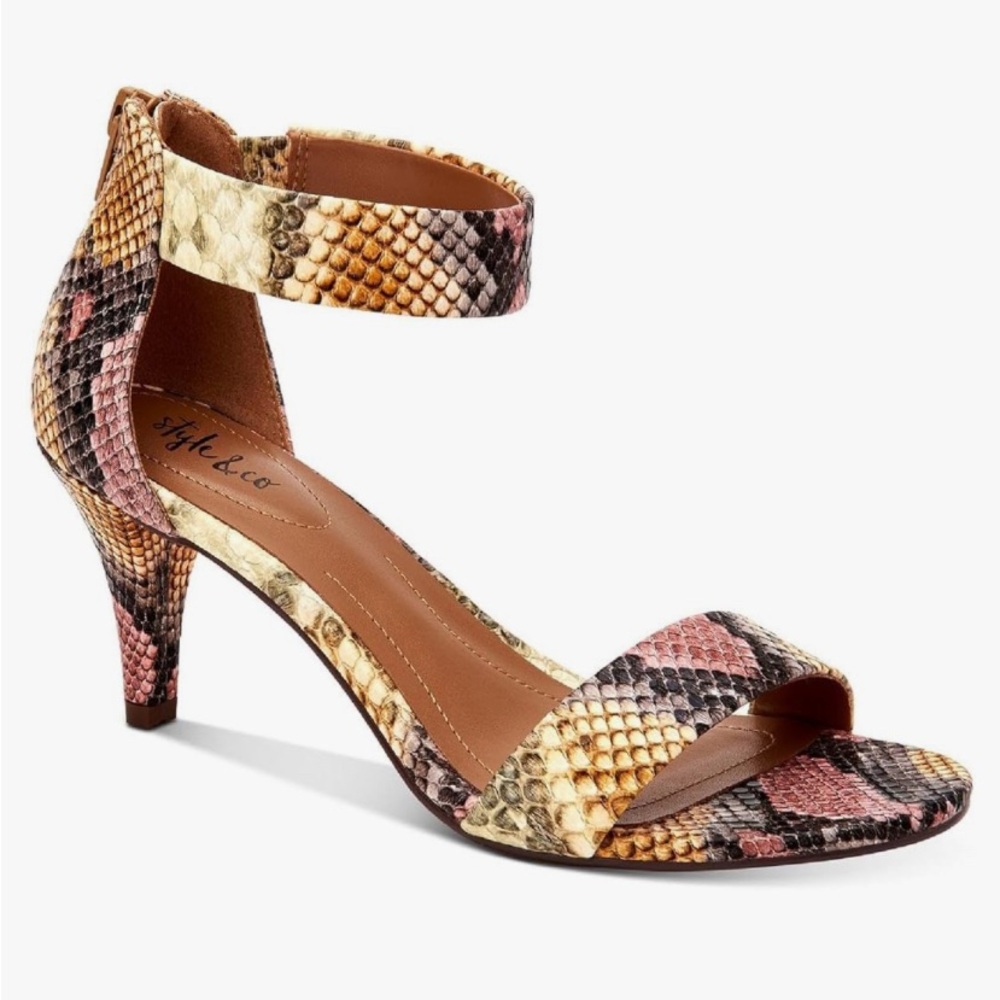 Style & Co. Multicolor Snakeskin Heels